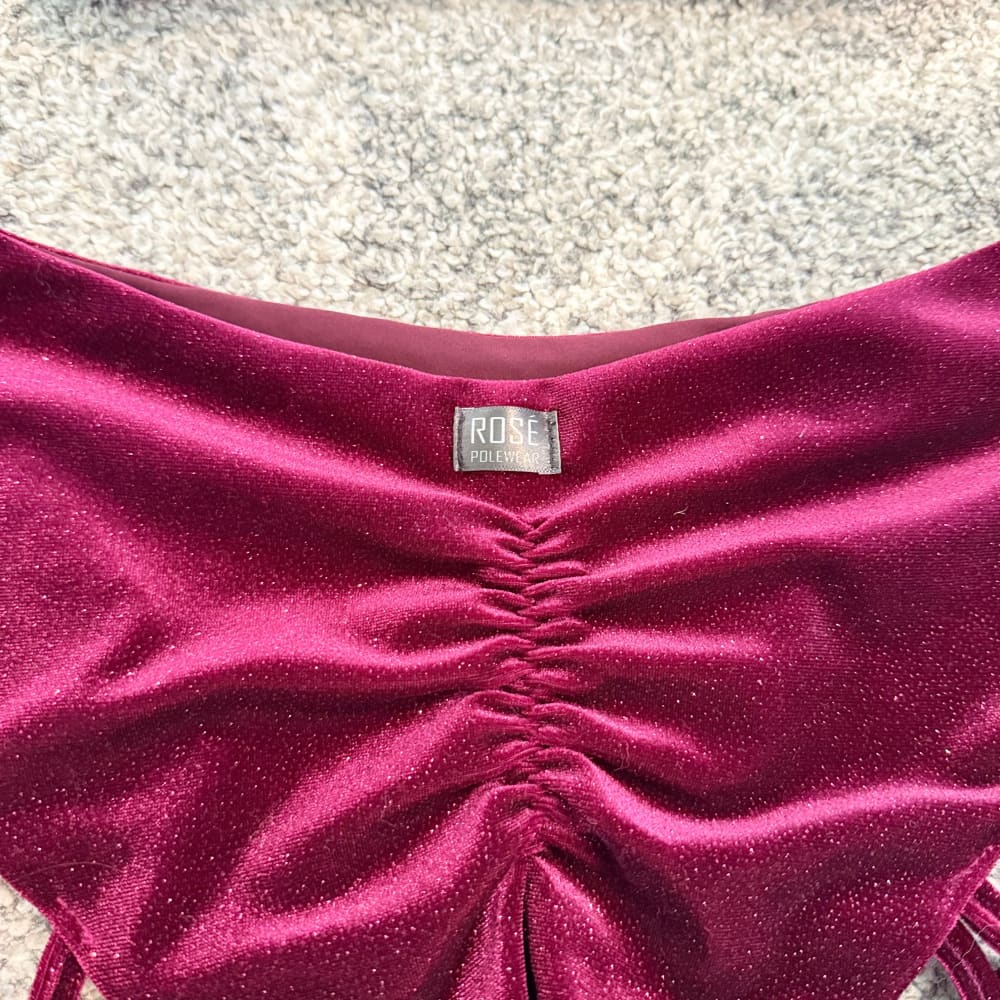 Rose polewear shimmering velvet two-piece set - size m top / size l bottom - activewear special categories womenâs