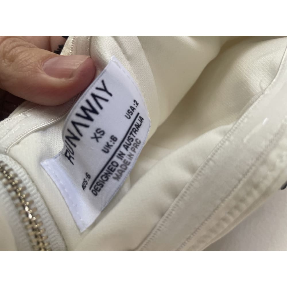 Runaway the label xs strapless fringed dress - dresses clothing & fashion - condition: used - dresses women’s apparel