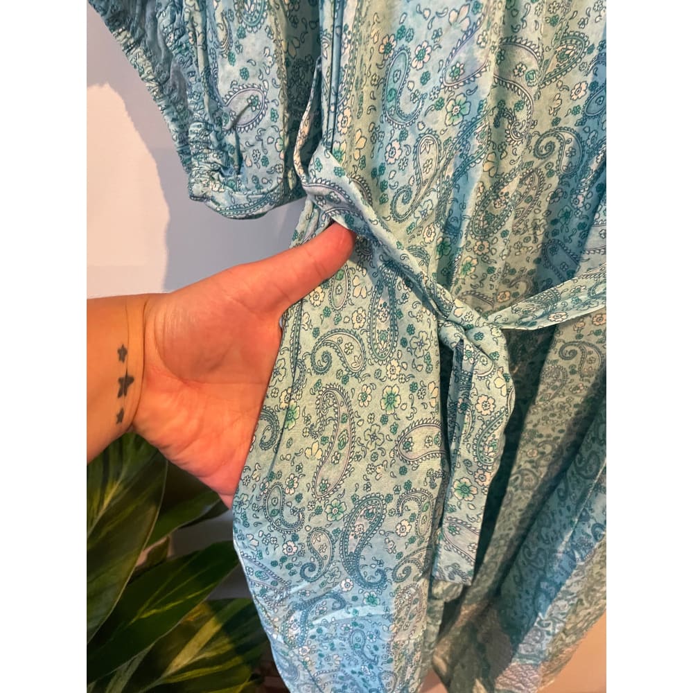 Salty bright size 8 rayon dress - dresses clothing & fashion - designer clearance - dresses women’s apparel