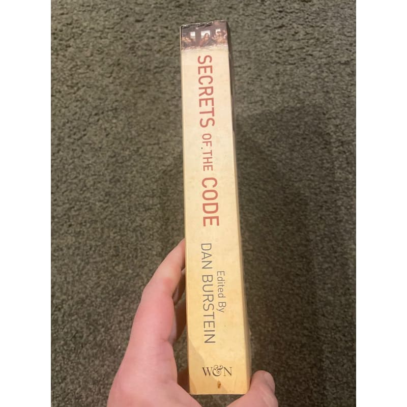 Secrets of the code: the unauthorised guide to the mysteries of the da vinci - print books book - literature