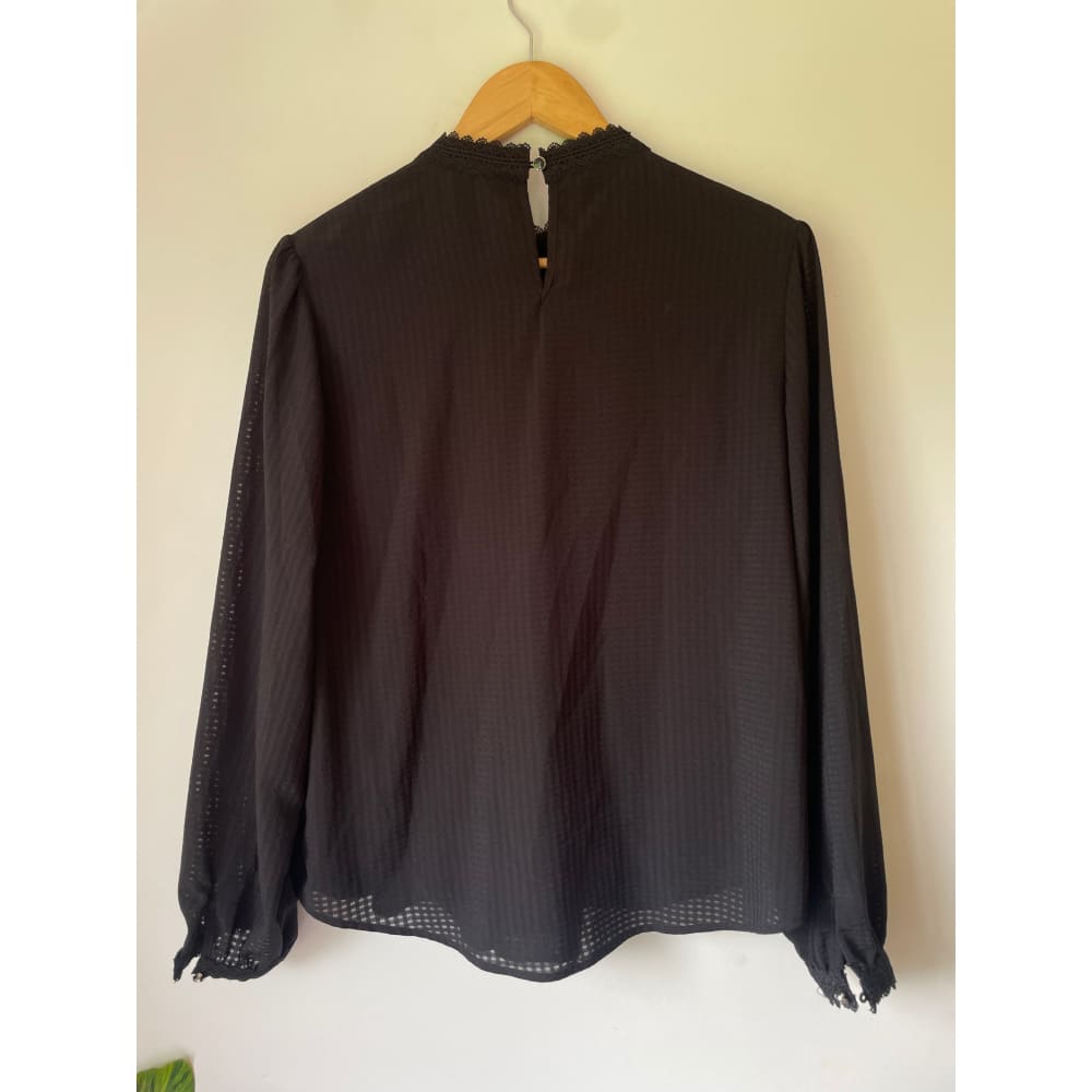 Seduce nz size 10 lace detail top - clothing tops blouse - clothing & fashion - designer clearance - top women’s apparel