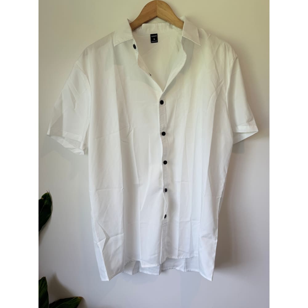 Shein size xl white short sleeve button-up shirt – crisp clean & ready for anything - pinback buttons top women’s