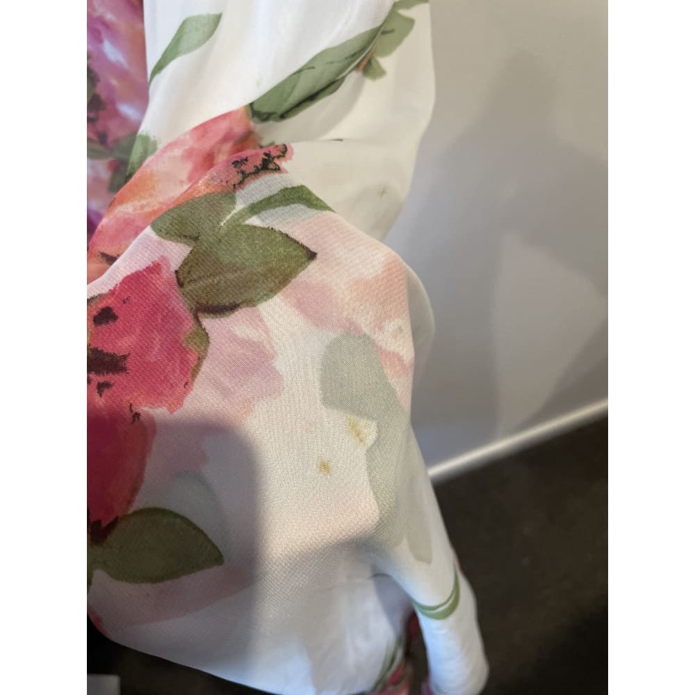 Showpo size 8 tie front floral cardi / cover up - cover ups cardigan - condition: used women’s apparel