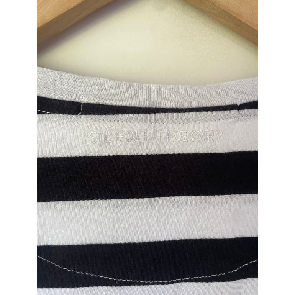 Silent theory size 10 cotton blend dress – everyday ease with effortless style - dresses condition: used - top women’s