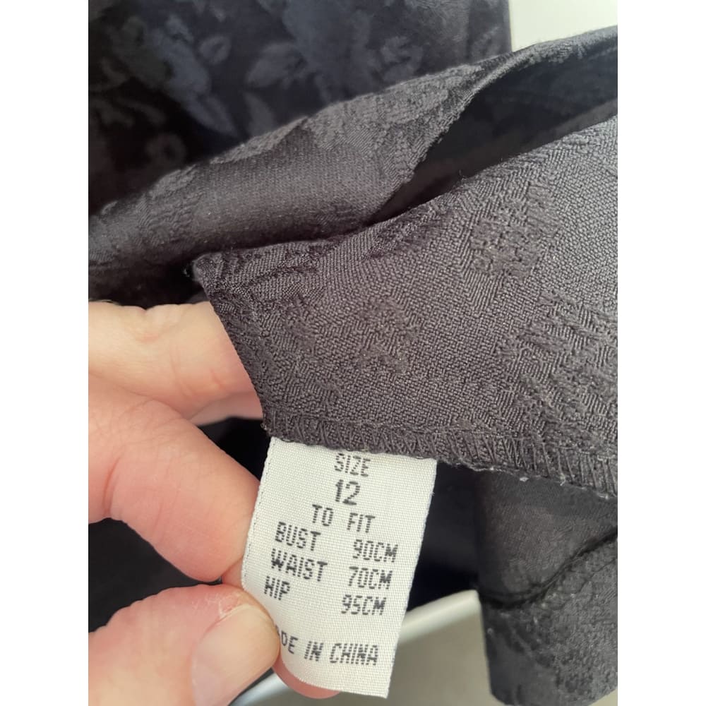 Now size 12 jacquard print dress - dresses clothing & fashion - condition: used - dresses - sleeveless women’s apparel