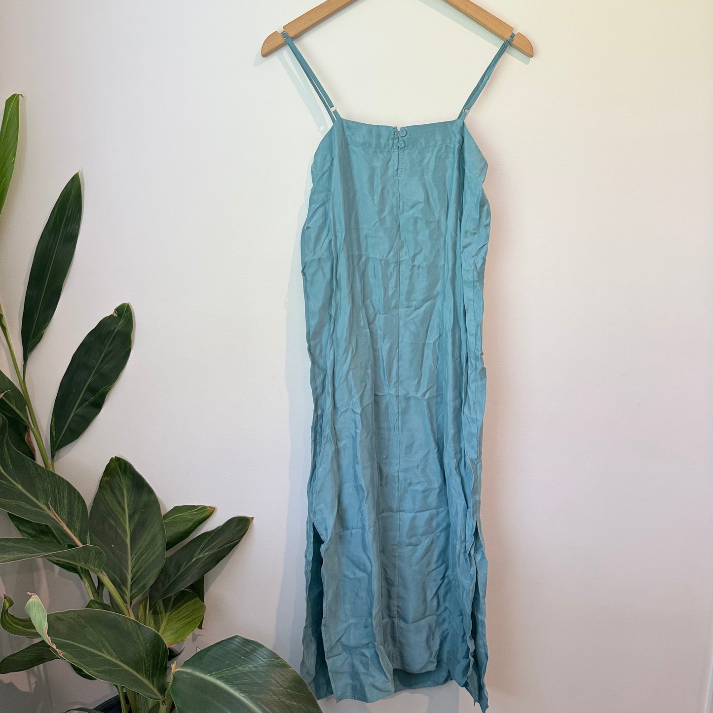 Staple the label size 8 nola duckegg cupro midi slip dress rrp $170.00 - dresses top womenās apparel
