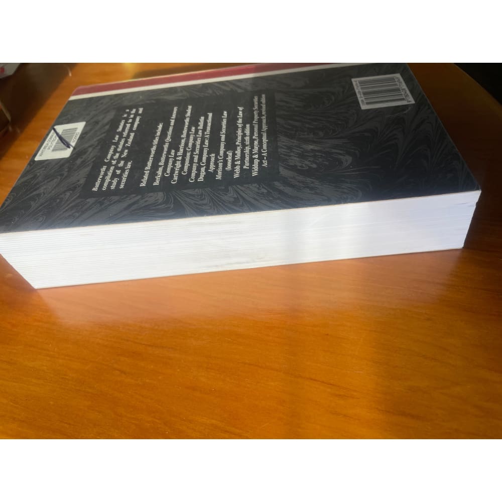 Butterworth’s company law statutes - 6th condition - print books book - condition: used - law - non fiction book