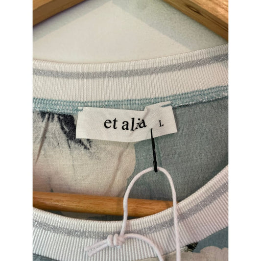 Et alia size xxs stella top in marlowe print - t-shirts blouse - clothing & fashion - designer clearance - top women’s