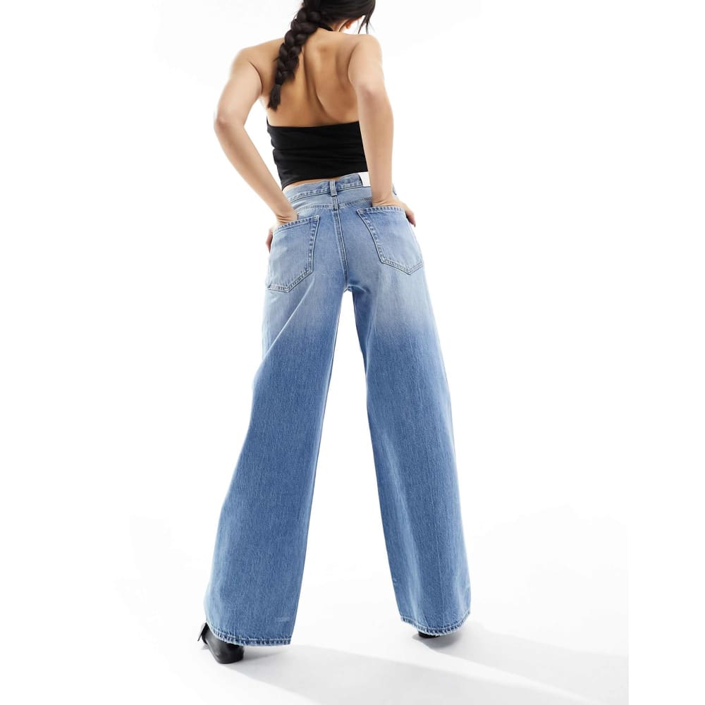Stradivarius size 14 fluid wide leg jeans in medium blue wash - mid blue - jeans bottom womenâs apparel