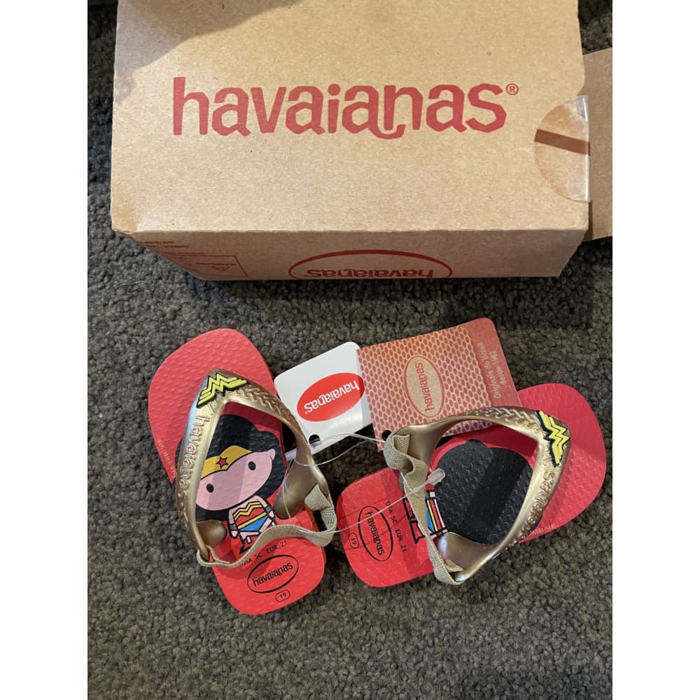 Havianas wonder woman baby jandals - 12-18m - us 5c/ eu 21 - baby & toddler sandals baby - clothing & fashion - infant