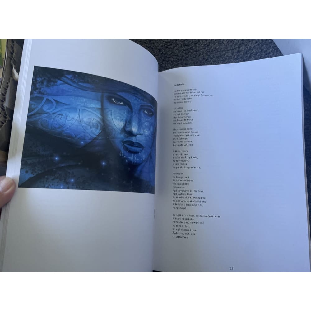 Te reo book of poetry & art by thereasa reihana - print books book - cultural printed media