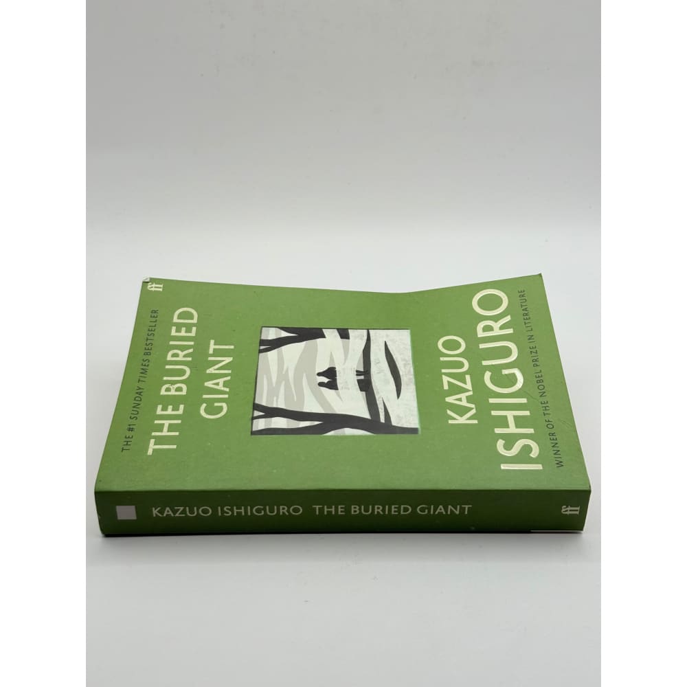 The buried giant by kazuo ishiguro - print books condition: used printed media
