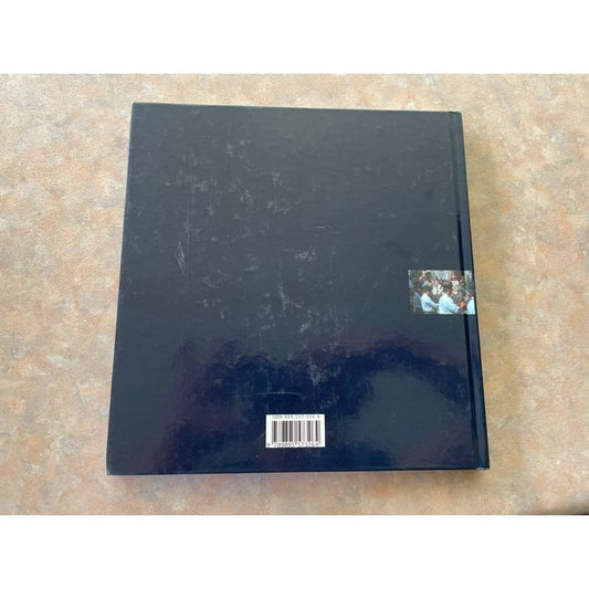 Oporto: city people and traditions - helder pacheco - print books book - culture - travel printed media