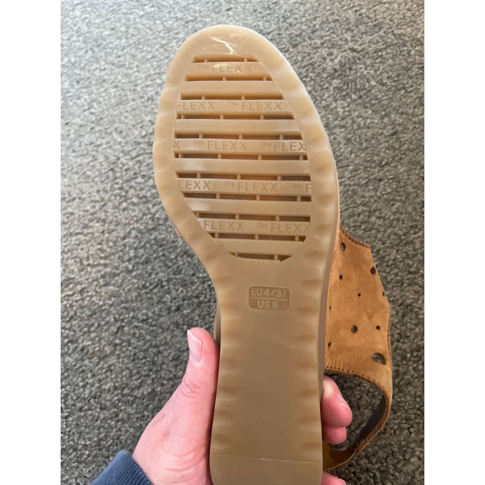 The flexx size 6 tan suede sandals with perforated design - size eu 37 / us 6 - 37 - sandals clothing & fashion