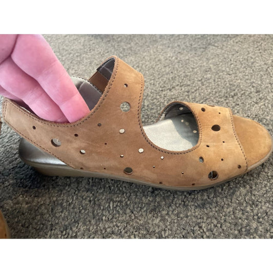 The flexx size 6 tan suede sandals with perforated design - size eu 37 / us 6 - 37 - sandals clothing & fashion