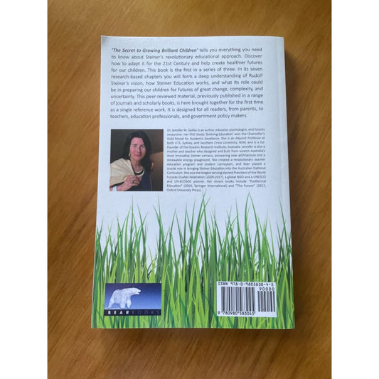 The secret to growing brilliant children: volume 1 - jennifer m. Gidley - print books book - education - parenting