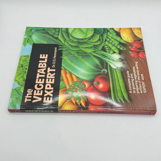 The vegetable expert by dr. D.g. Hessayon - print books condition: used printed media