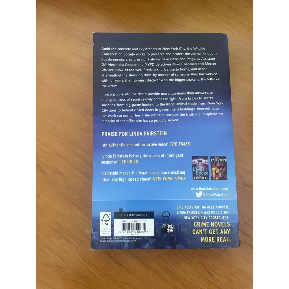 Deadfall - linda fairstein *like new* - print books book - condition: used - law - non-fiction printed media