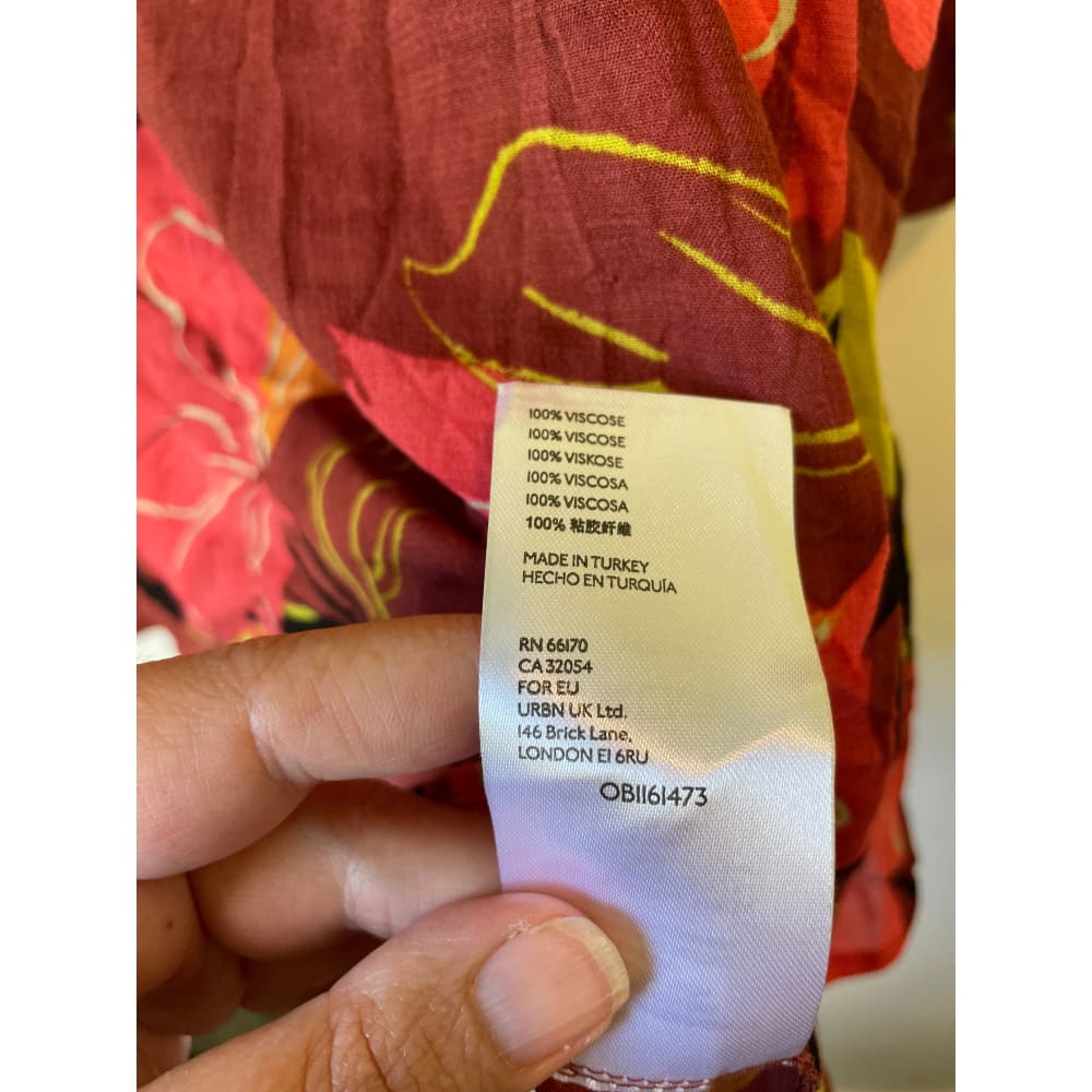 Brand unknown. Size s top - blouses bnew label cut branded clothing - clothing & fashion - shirt women’s apparel