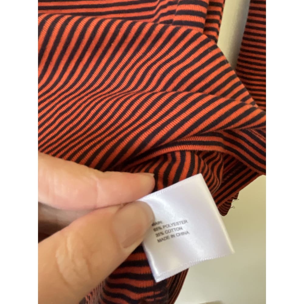 Bnwt twin lakes size s stripe skivvy rrp $29.99 - clothing tops clothing & fashion - long sleeve - top women’s apparel