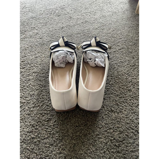 Brand new size 36 flats - flats clothing & fashion - flats - shoes women’s shoes