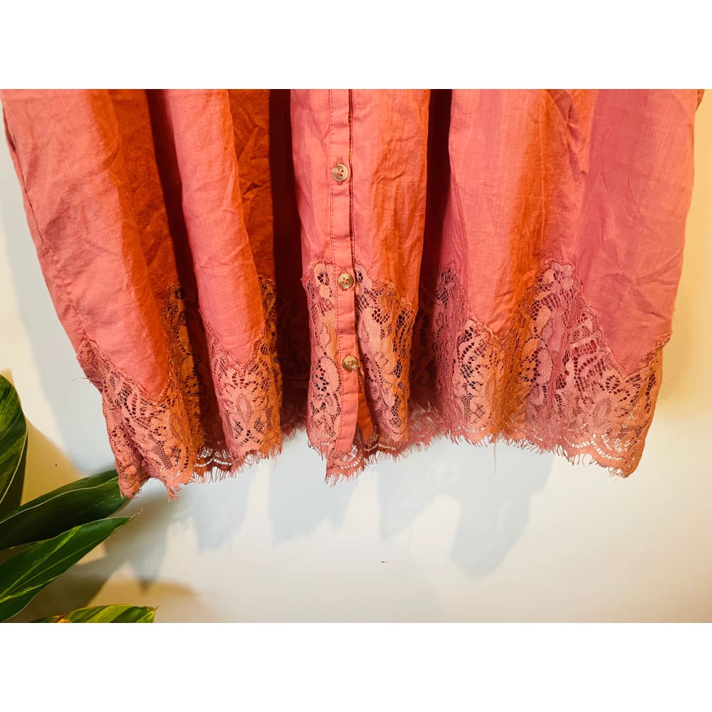 Urbn uk lace detail dress – size xs (brand new cut-label) - dresses bnew label cut branded clothing - clothing &
