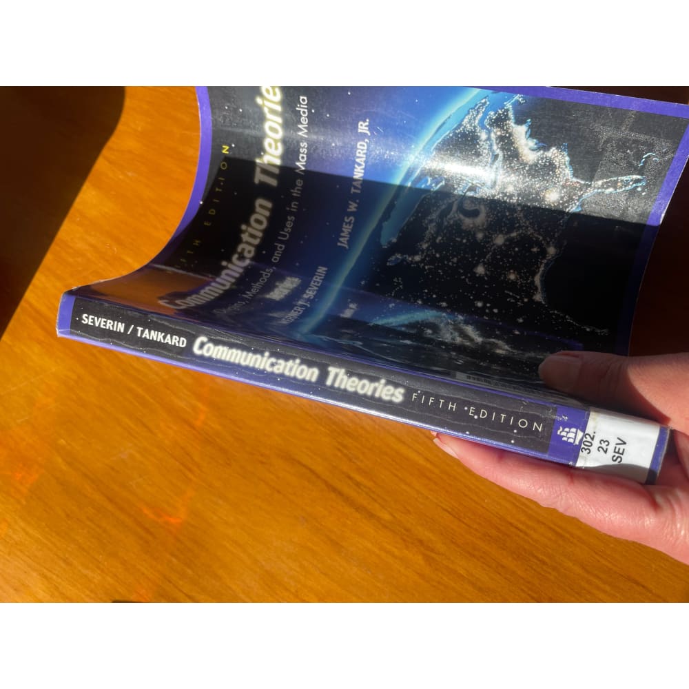 Communication theories - origins methods and uses in the mass media - print books book - condition: used - fiction