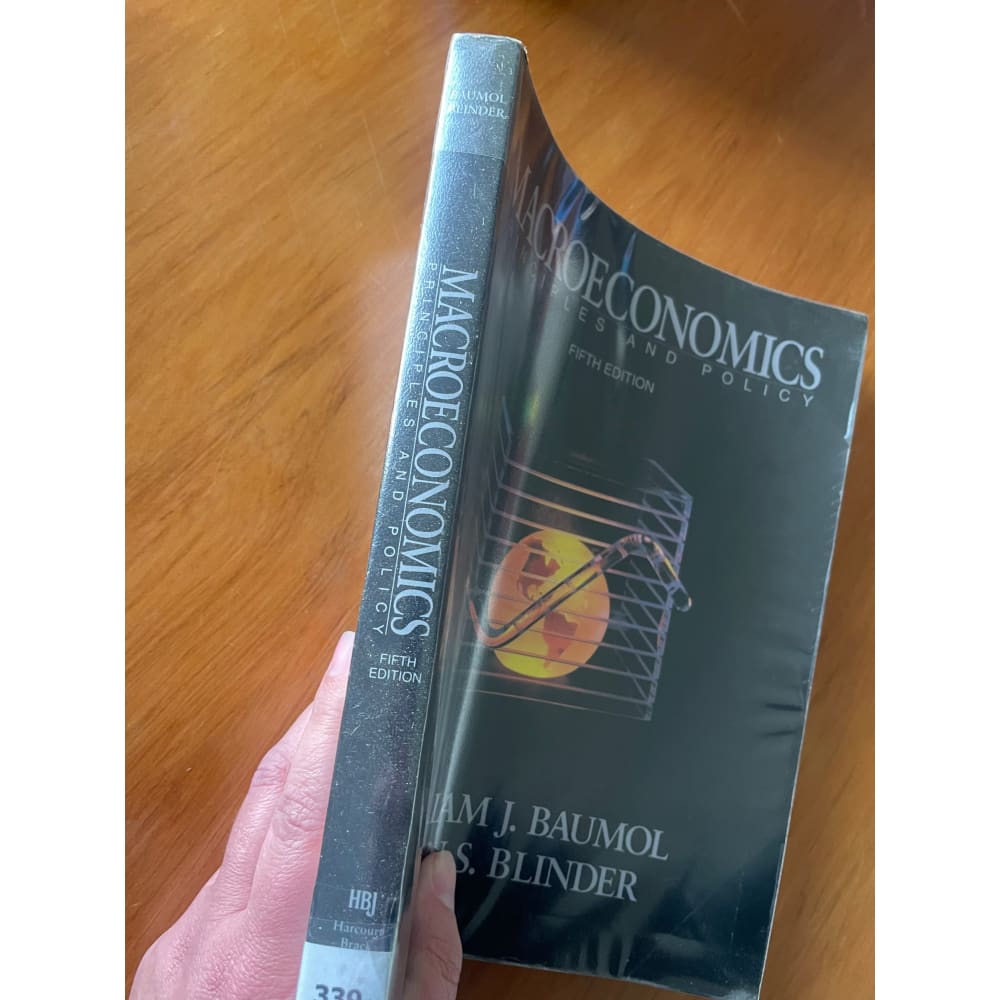 Macroeconomics - principles and policy: 5th edition - print books book - condition: used - economics printed media