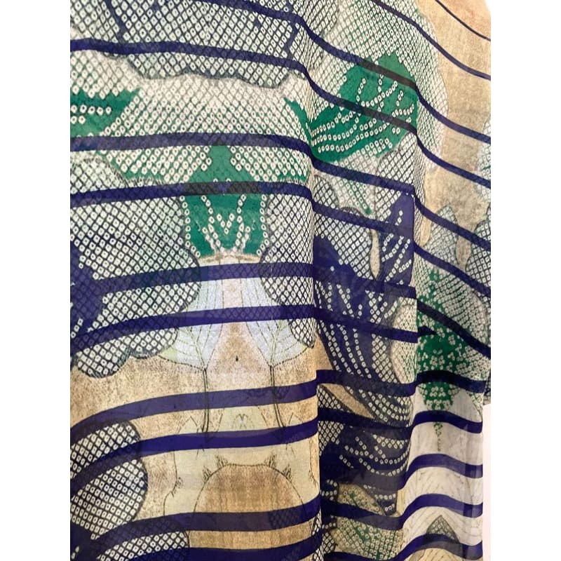 Verge size s “squire top” - blouses clothing & fashion - condition: used - tee - top women’s apparel