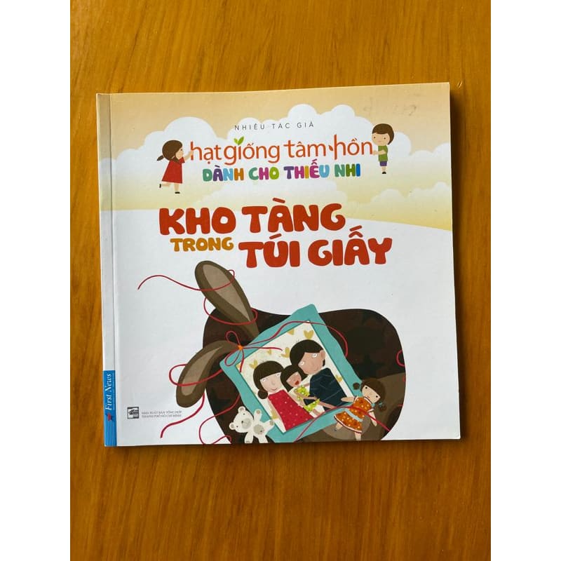 Vietnamese children’s book - print books book - children’s - children’s - condition: used - fiction printed media