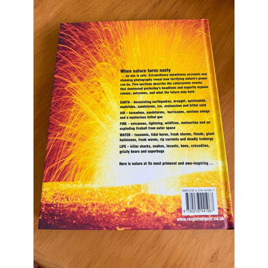 When nature turns nasty by reader’s digest | great condition | stunning visual guide to natural disasters - print books