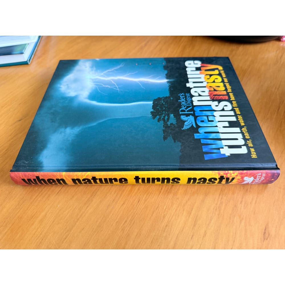 When nature turns nasty by reader’s digest | great condition | stunning visual guide to natural disasters - print books