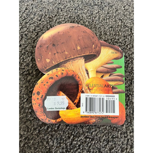 Totally mushroom cookbook by karen gillingham - print books printed media