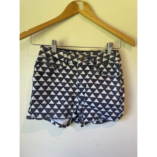 Junk food geometric print denim shorts size xs - denim shorts bottom - clothing & fashion - condition: used - shorts