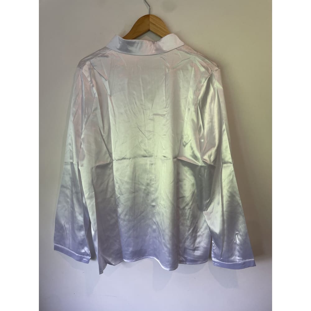 Brand new xxl satin shirt - shirts clothing & fashion - long sleeve - top women’s apparel