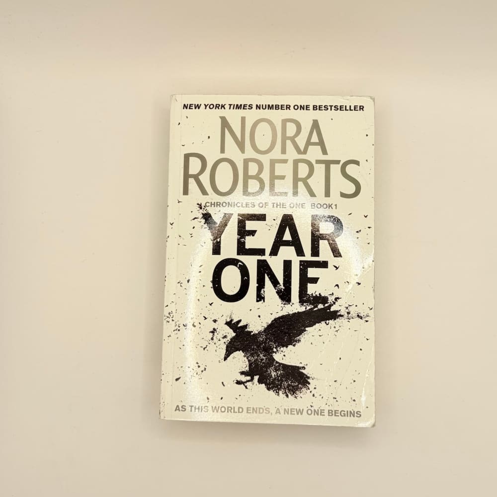 Year one (chronicles of the one) by nora roberts - print books printed media