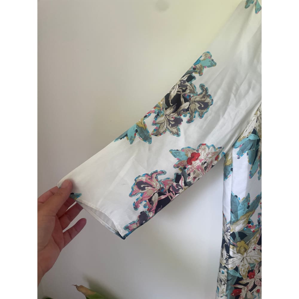 Zara basic tunic – size l | lightweight flowy & effortlessly chic - tunics condition: used - top women’s apparel