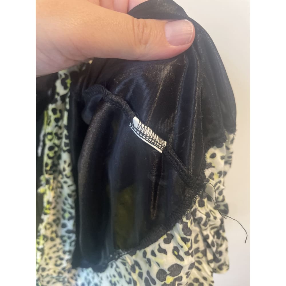 Zara w&b collection size s top - clothing tops clothing & fashion - sleeveless - top womenās apparel
