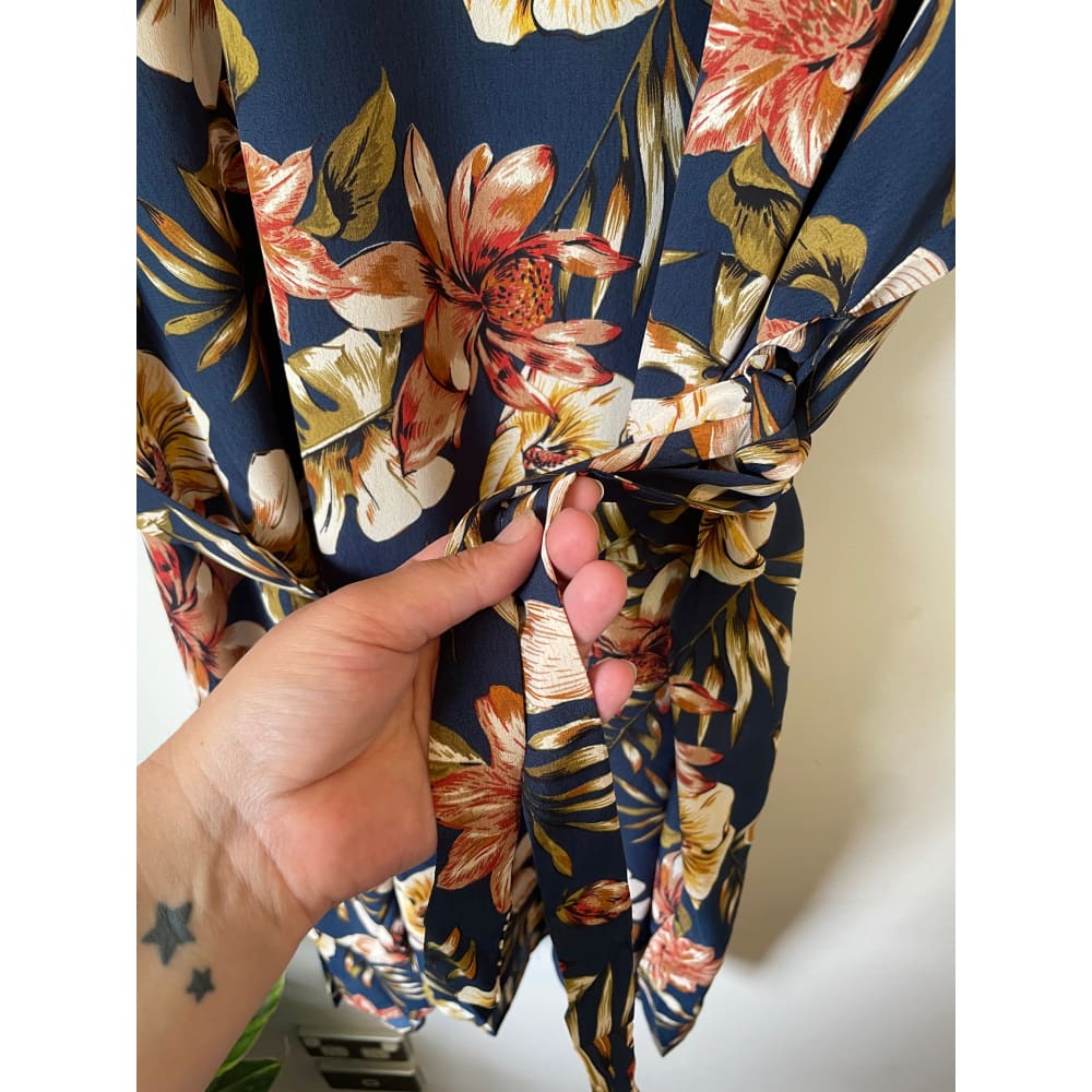 Et alia zoe dress in ana print – size xs - dresses clothing & fashion - designer clearance - dresses women’s apparel