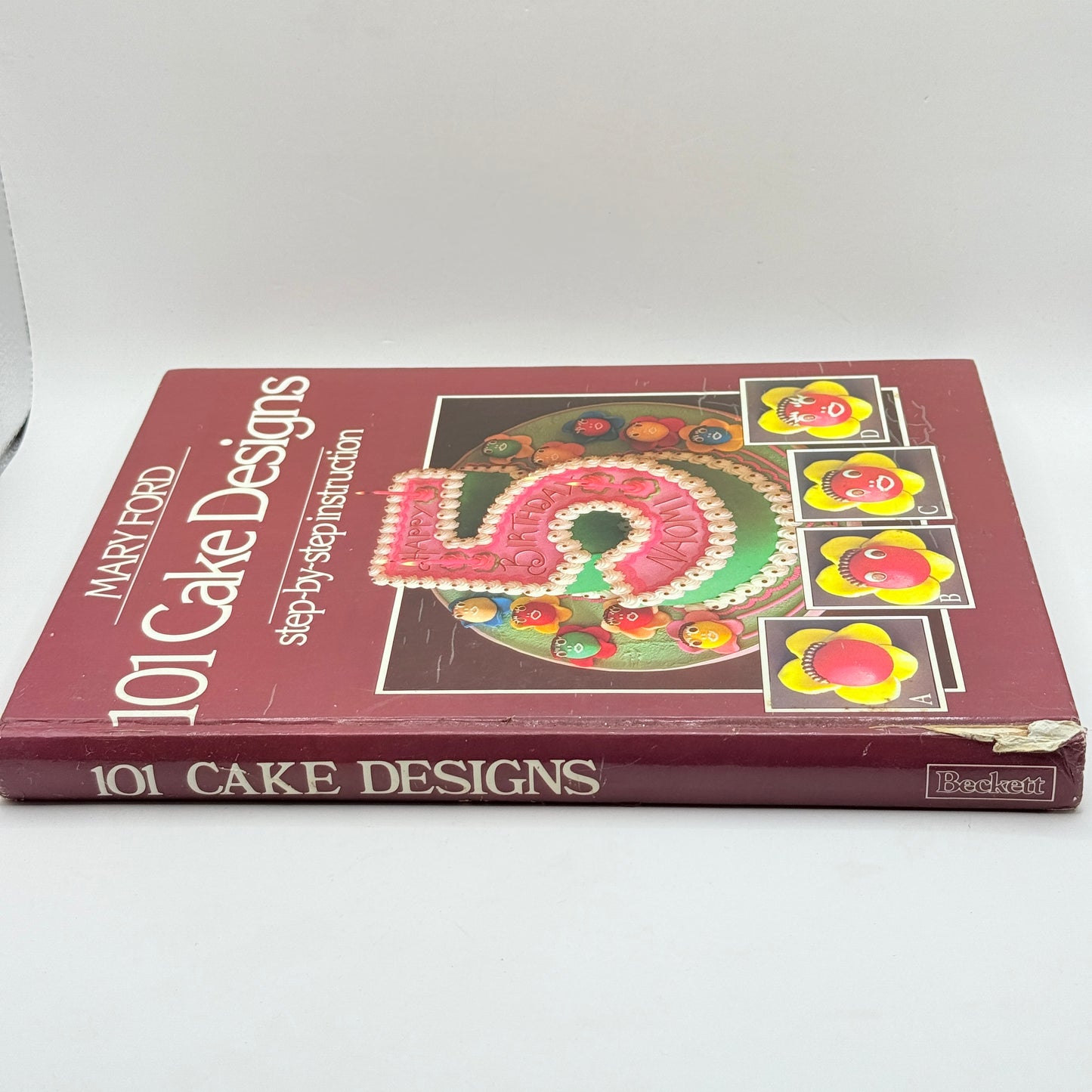 (Vintage) 101 Cake Designs by Mary Ford