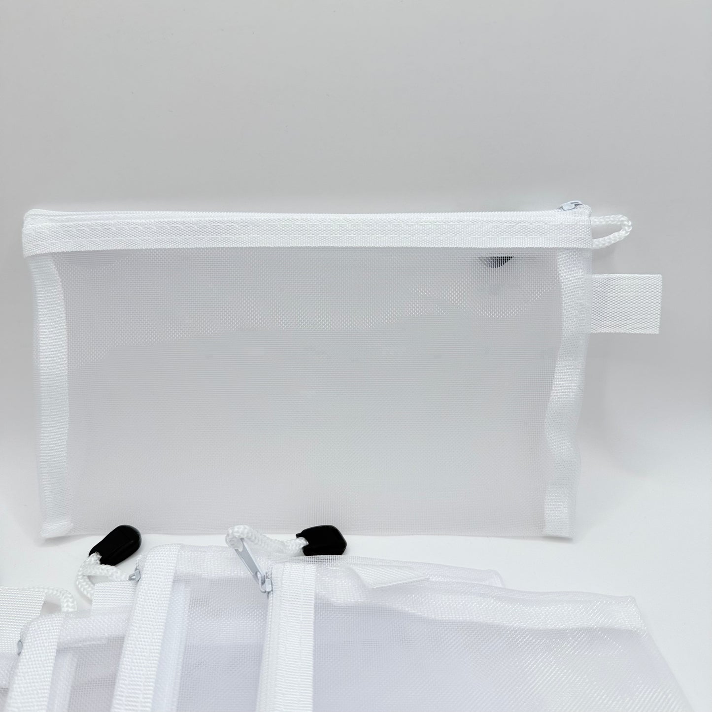 A6 Mesh Zipper Pouches - White (5 Pack)