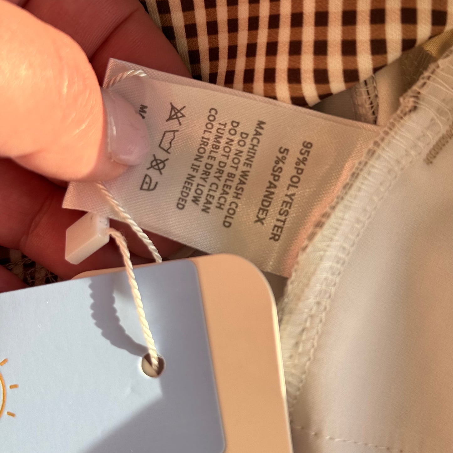 ACEGOLFS Brown Gingham Capri Pants - Size M