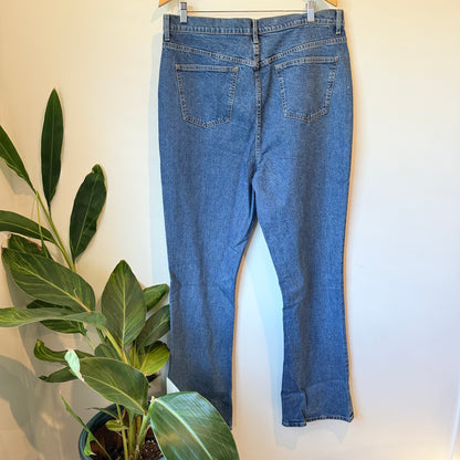 ASOS DESIGN Medium Blue Wash Jeans - 36/36 Tall