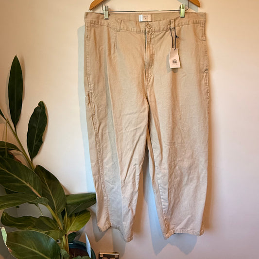 Absent relaxed chino pant - sand - size 38 - chinos original photo - what’s new