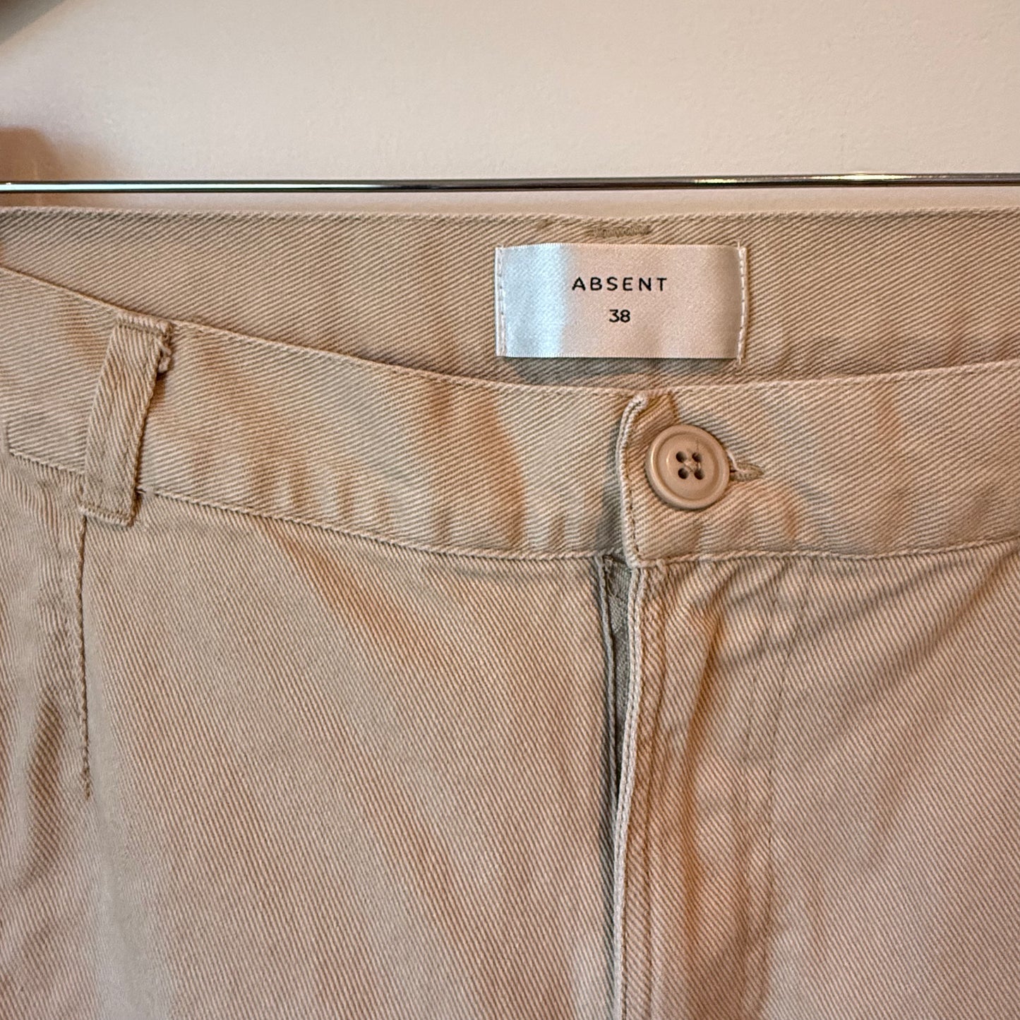 Absent relaxed chino pant - sand - size 38 - chinos original photo - what’s new