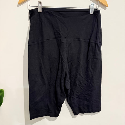 Active intent bike shorts – black – size m - shorts bottom women’s apparel
