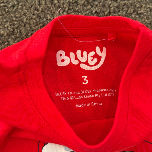 Bluey kids’ red ’no peeking it’s christmas’ t-shirt – size 3 - t-shirts baby clothing