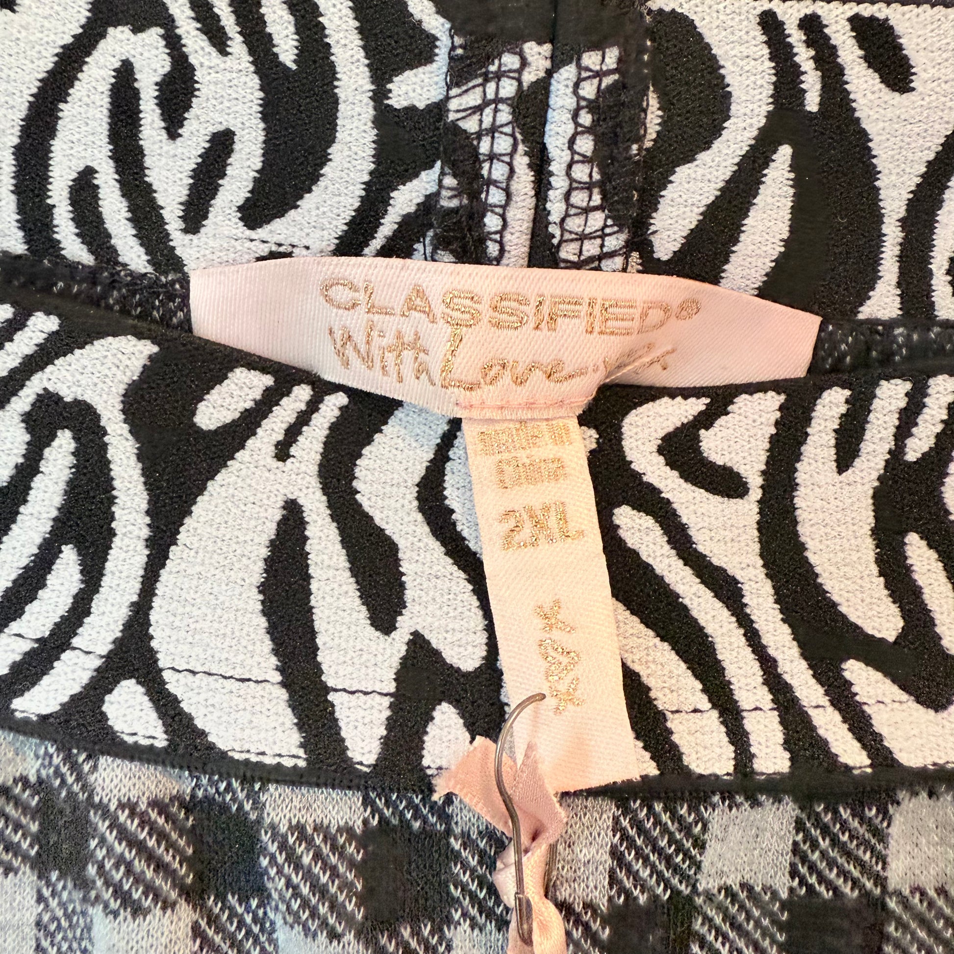Classified with love gingham & zebra leggings - 2xl - leggings bottom - original photo - what’s new women’s apparel