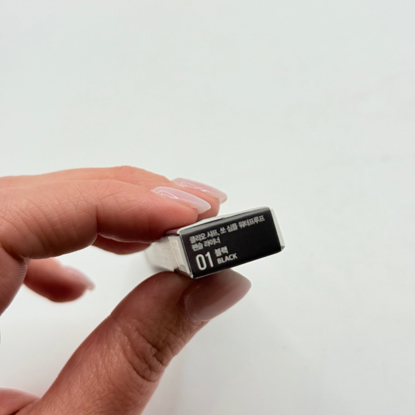 Clio Professional Sharp So Simple Waterproof Pencil Liner – 01 Black (2mm)