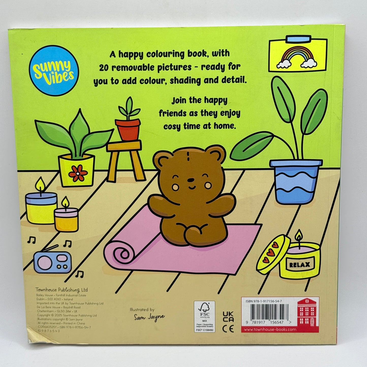 Cosy and Calm Cute & Bold Colouring Book by Sam Jayne